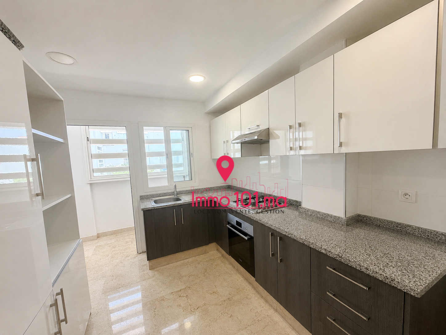 Location appartement à El Menzeh ZLLAV2528